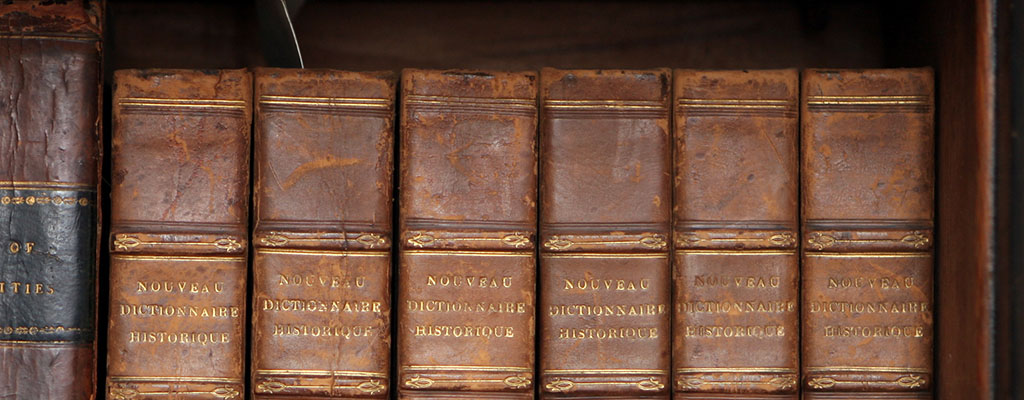 Manuscrits médiévaux conservés aux Archives nationales